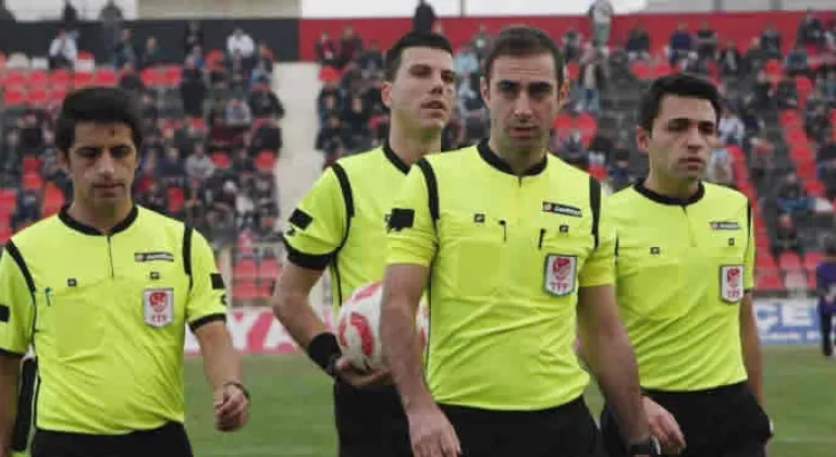 Gençlerbirliği-Erzurumspor FK maçı hakemi açıklandı