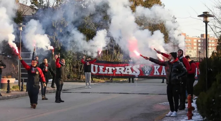 Gençlerbirliği'nde tek tribün kararına tepki