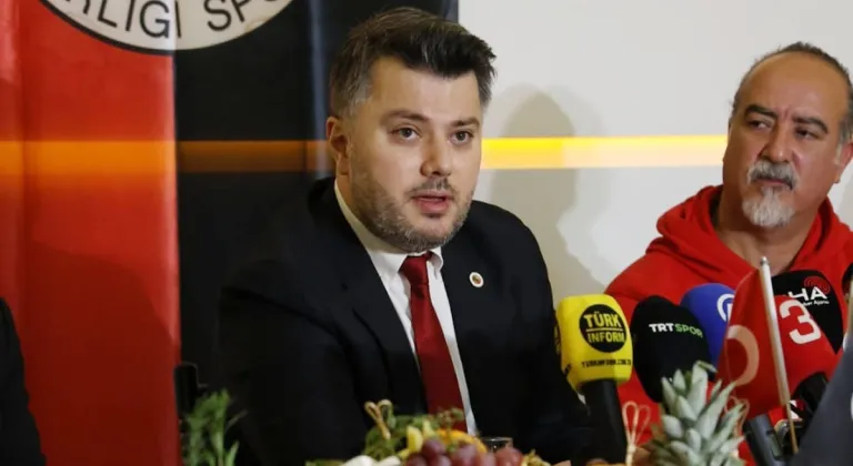 Gençlerbirliği Sözcüsü Mehmet Şanal: Onyekuru Takımda Kalacak, Zuzek Defteri Kapandı