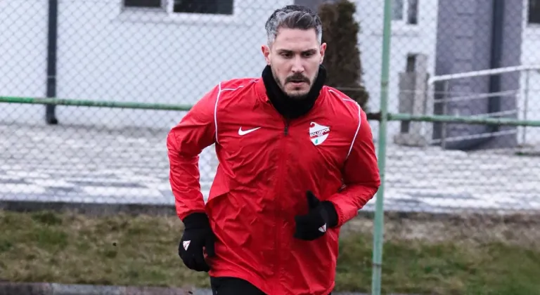 Gençlerbirliği ve Ankaragücü'nde forma giymişti... Boluspor’a imzayı attı