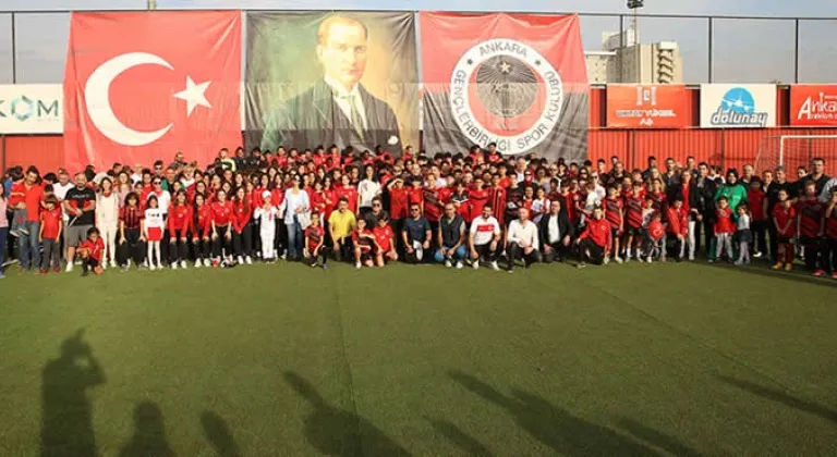 Gençlerbirliği'nde Cumhuriyet'in 100. yılı kutlaması