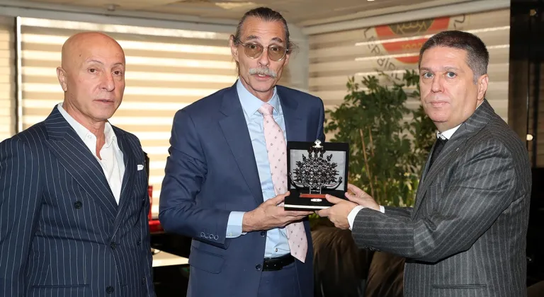 Gençlerbirliği’nde Nezaket Ziyareti: Erdal Beşikçioğlu’ndan Başkan Çakmak’a Tebrik