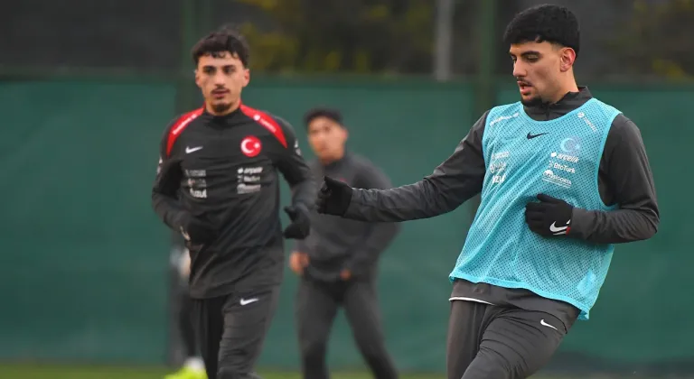 Gençlerbirliği’nden Cihan Çanak Milli Maçta Kırmızı Kart Gördü