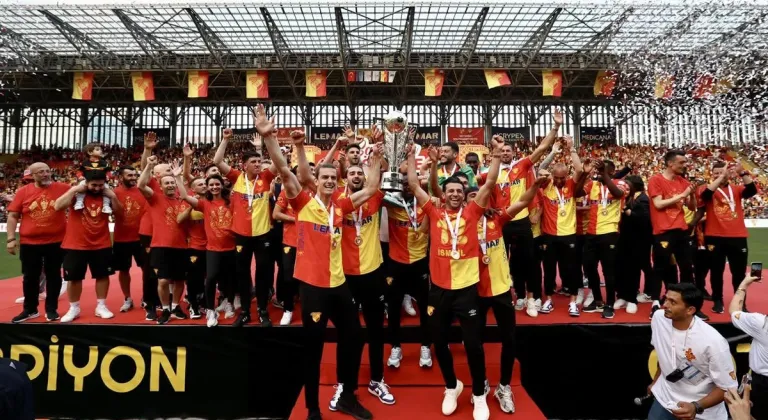 Göztepe'de 2 ismin transferi için çalışmalar başladı
