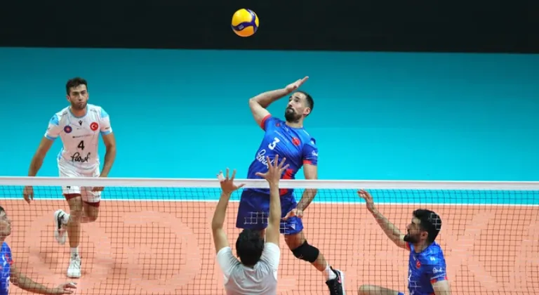 Halkbank hazırlık maçında galip