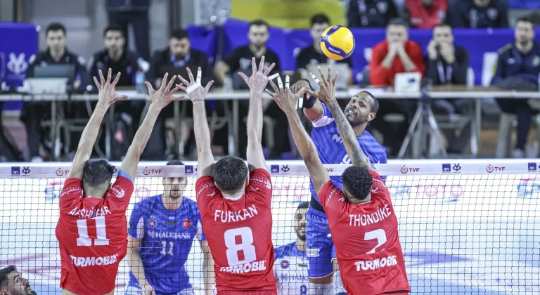 Halkbank Kupa Voley'de finalde