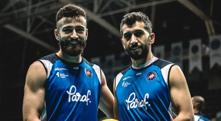 Halkbank yarı final peşinde