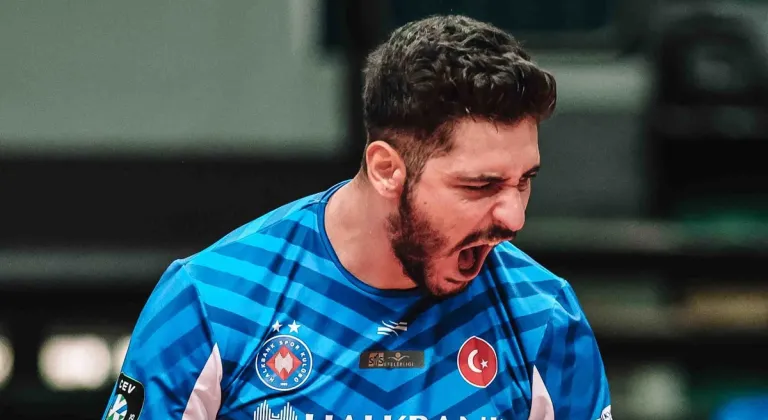 Halkbank yüzünü derbiye döndü