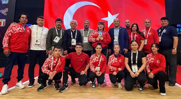 Halterde Fatmagül Çevik'ten Dünya şampiyonluğu geldi