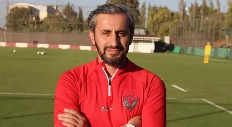 Hatayspor'da Serkan Özbalta gönderildi