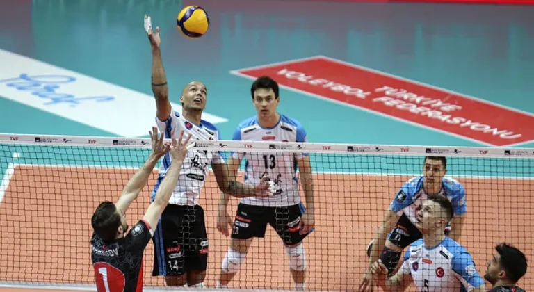 İlk raunt Halkbank’ın