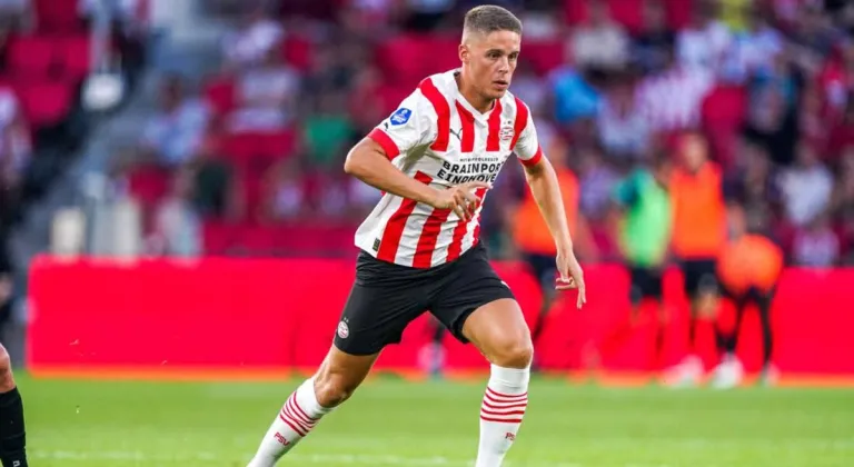 Joey Veerman Takımda Kaldı, Fenerbahçe Defteri Kapandı