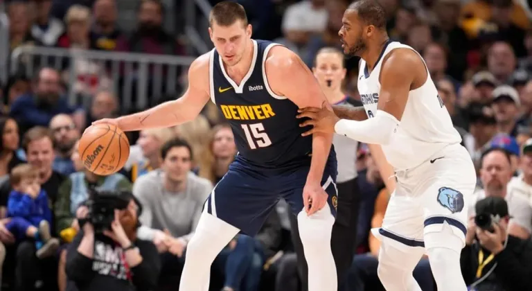 Jokic'den müthiş performans