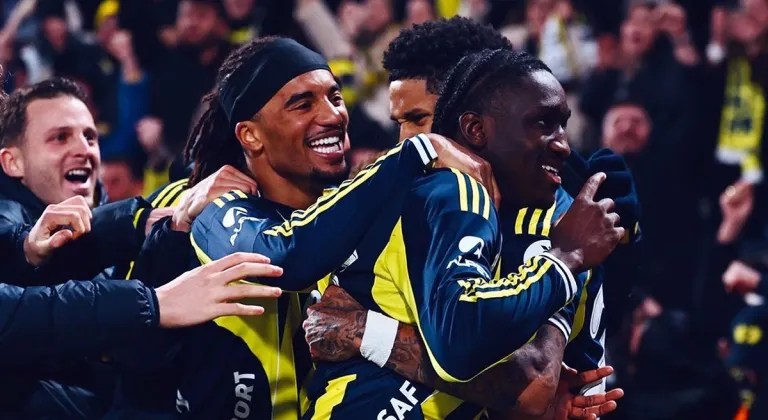 Kadıköy’de müthiş geri dönüş! Fenerbahçe Samsunspor’u uzatmada yıktı