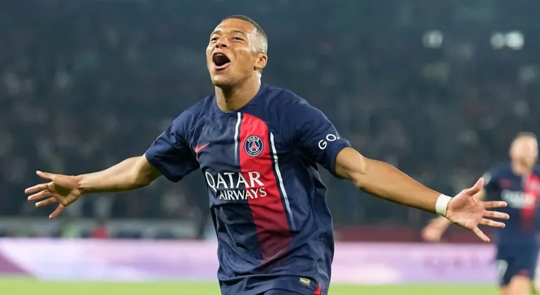 Kylian Mbappe PSG'den ayrılıyor