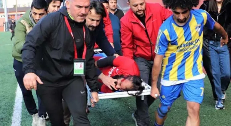 Maçta sakatlanan amatör sporcu yaşam savaşı veriyor