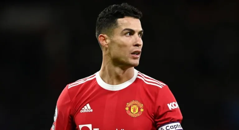 Manchester United'de flaş Ronaldo kararı