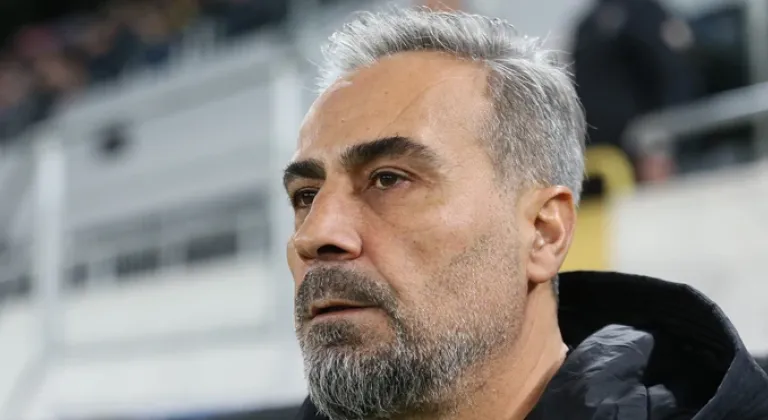 Mustafa Dalcı 'Sahada oynanan oyunun karşılığını alamamak gerçekten üzücü'