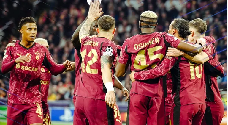 Osimhen şov yaptı! Galatasaray, Ajax’ı deplasmanda 3-0 yıktı