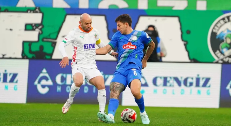 Rize’de Kartlar ve VAR Konuştu: Rizespor ile Alanyaspor 1-1