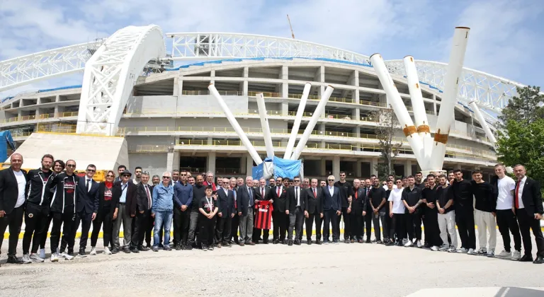 Şampiyon Gençlerbirliği 19 Mayıs Stadyumu'na gitti !