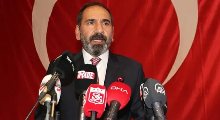 Sivasspor'da Mecnun Odyakmaz son kez başkan seçildi