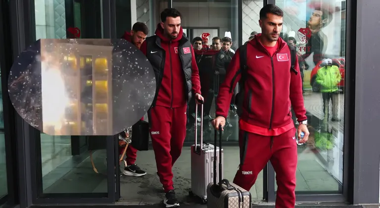 Skandal Gece! A Milli Takım’ın Kaldığı Otele Havai Fişekli Saldırı