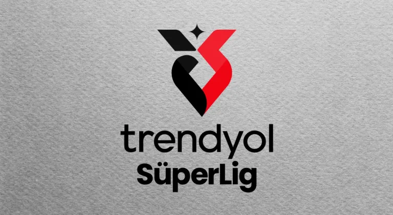 Süper Lig’de teknik adam trafiği durmuyor: 2025 rekorlarla geçti