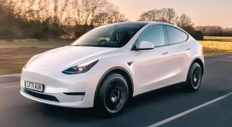 Tesla Araç Sahipleri İçin Özel Sigorta Programı