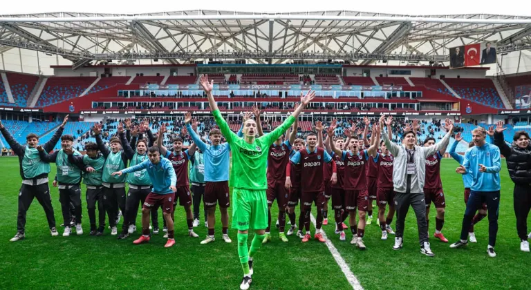 Trabzonspor gençleri Avrupa'da final arıyor