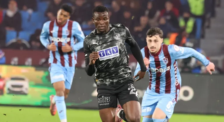 Trabzonspor Kupaya Mağlubiyetle Başladı: Alanyaspor Papara Park’ta Kazandı