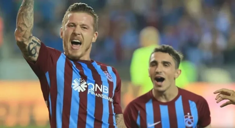 Trabzonspor'un eski futbolculardan Türk hocalara salvo. Ama hangisi belli değil