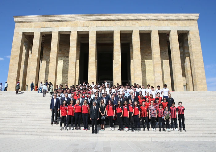 Gençlerbirliği Anıtkabir ziyareti