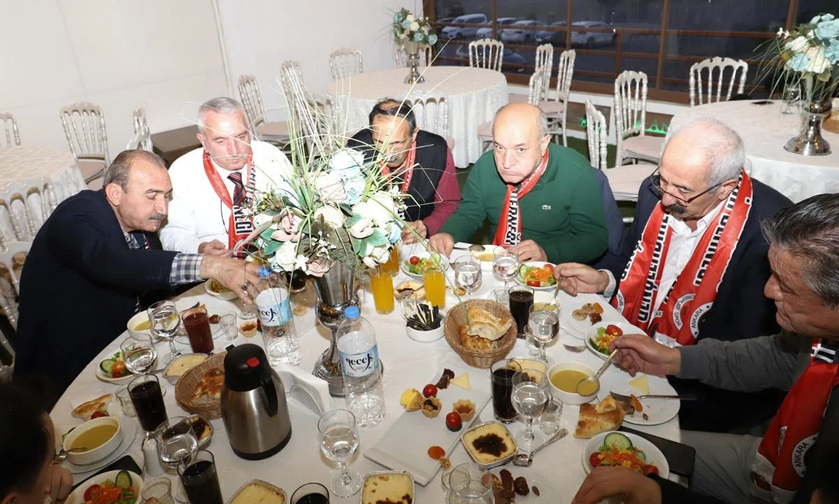 Gençlerbirliği Taraftar Derneği İftar