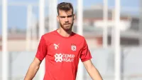 Gençlerbirliği'ne Yunan savunmacı