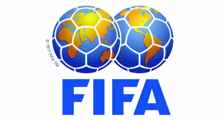 FIFA Hindistan’ın üyeliğini askıya aldı