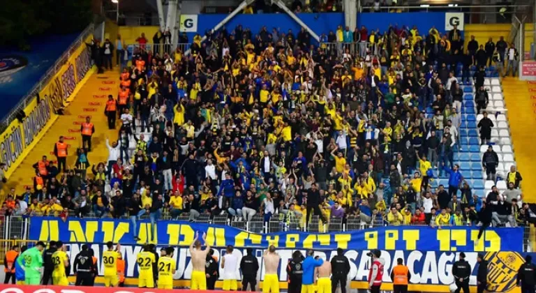 Ankaragücü’nü taraftarı yalnız bırakmadı