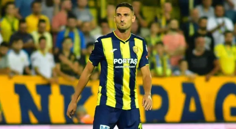 Ankaragücü’nde Macheda’dan taraftara övgü