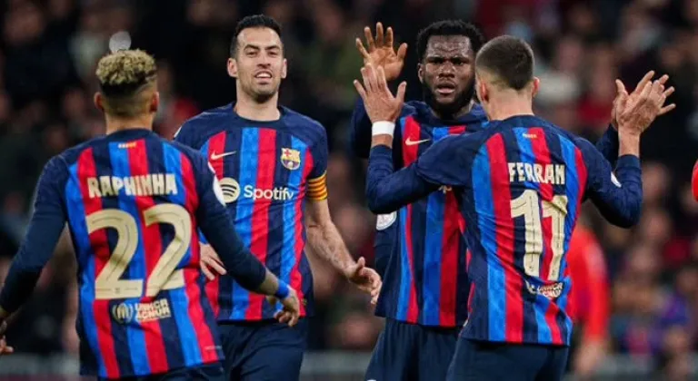 El Clasico’da Barcelona Real Madrid’e şut attırmadı!