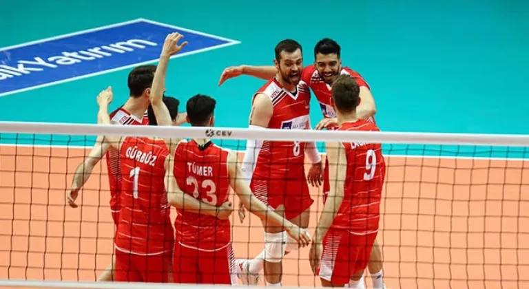 A Milli Takım lider bitirdi