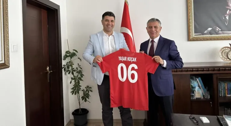 Gençlerbirliği’nden yeni Milli Eğitim İl Müdürü Yaşar Koçak’a ziyaret