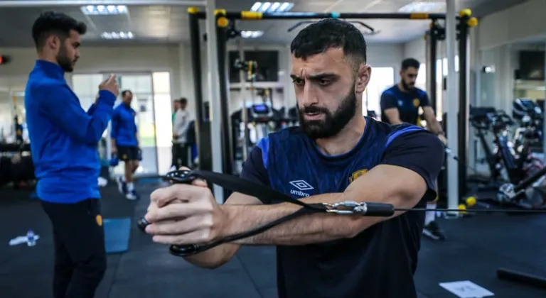 Ankaragücü’nde gol yükü yenilerde