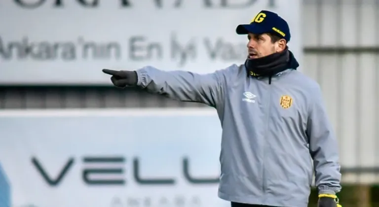 Ankaragücü’nde Emre Belözoğlu ceza aldı mı?