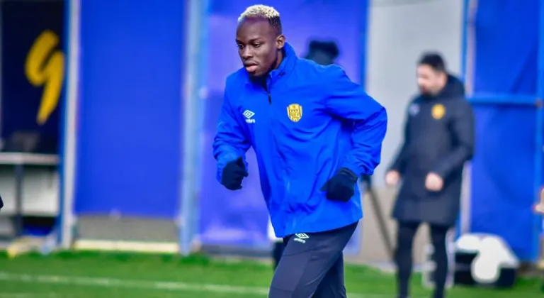 Ankaragücü’nde Ali Sowe başladı Efkan’ın durumu kritik