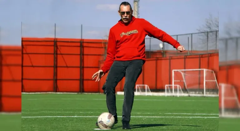 Erdal Beşikçioğlu’ndan Gençlerbirliği’ne ziyaret