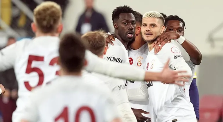 Galatasaray Prag’da tur için sahaya çıkıyor