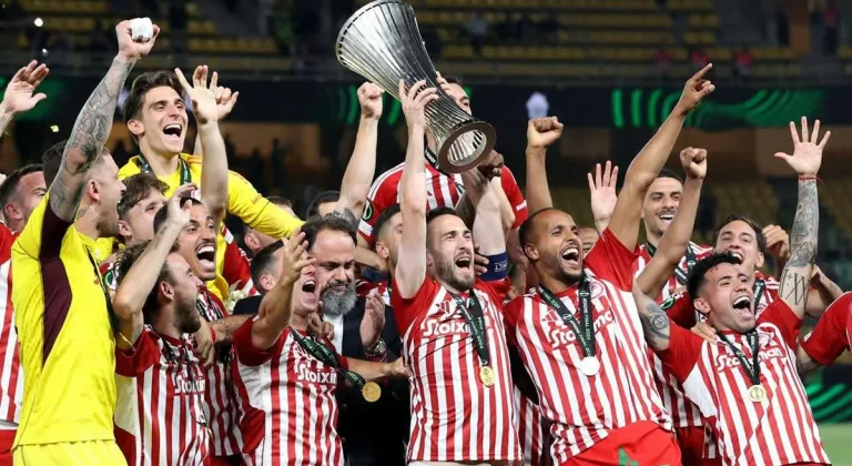 Olympiacos’a kupayı eski Hataysporlu kazandırdı