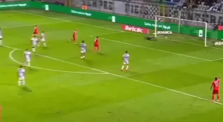 Bizim çocuklar Benfica’yı taşıyor