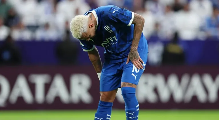 Sahalara dönen Neymar’a büyük şok