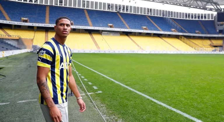 Roma’dan Oosterwolde Hamlesi! Fenerbahçe’nin Yıldızı İçin 15 Milyon Euro